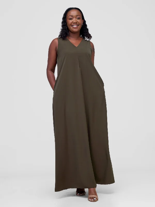 Vivo Ava Front Pleat Maxi Dress - Cypress