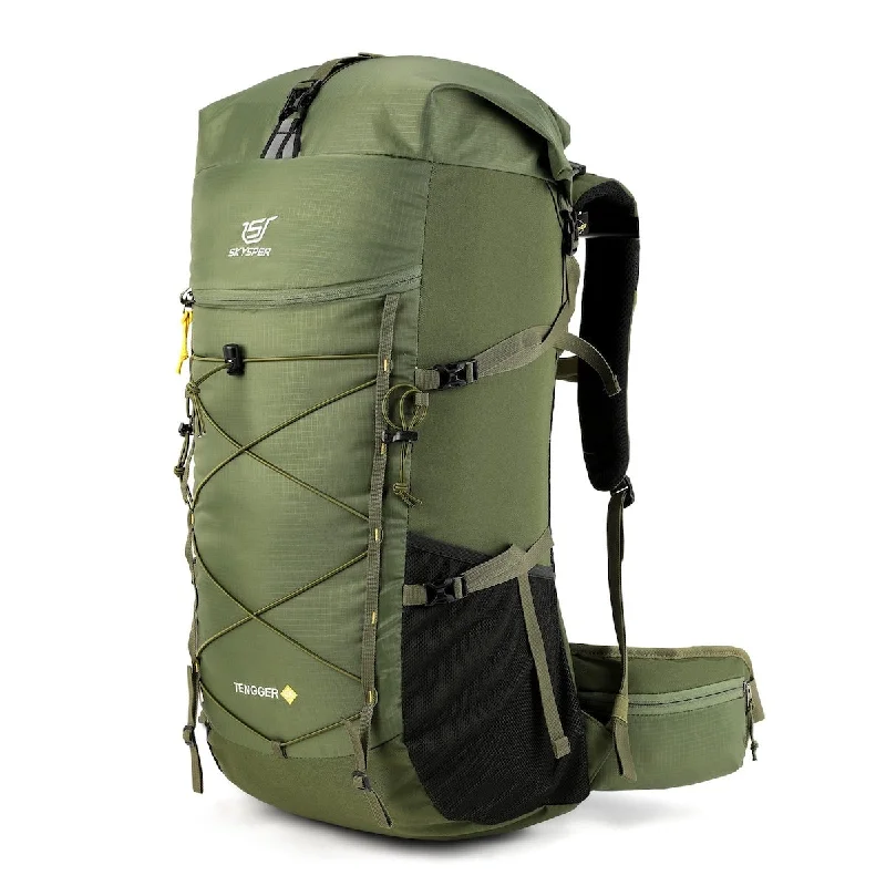 Hanging toiletry bags with multiple compartments for bathroom essentialsWomen's Travel - Friendly Backpack Rain Covers in Transparent MaterialHiking Backpack, 50L/60L Backpacking Backpack for Camping Travel, Lightweight Waterproof Outdoor Pack for Men Women