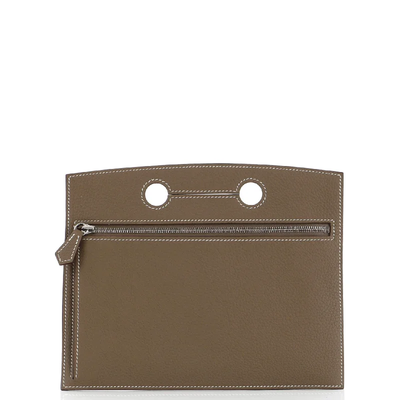 Women's money clip with a quilted texture​Backpocket Pouch Togo 25