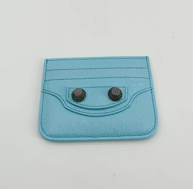 Women's money clip with a secret compartmentBalenciaga Le Cagole Leather Card Holder - Light Blue Women's money clip with a secret compartmentBalenciaga Le Cagole Leather Card Holder - Light Blue