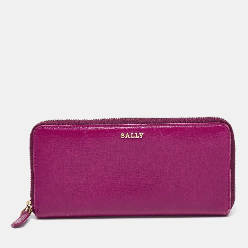 Women's money clip for left - handed users​Bally Purple Leather Zip Around Wallet