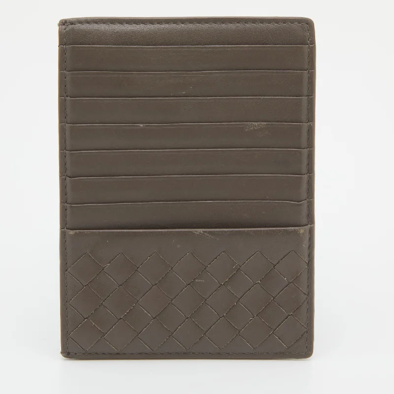 Women's money clip with a built - in card holder​Bottega Veneta Grey Intrecciato Leather Card Holder