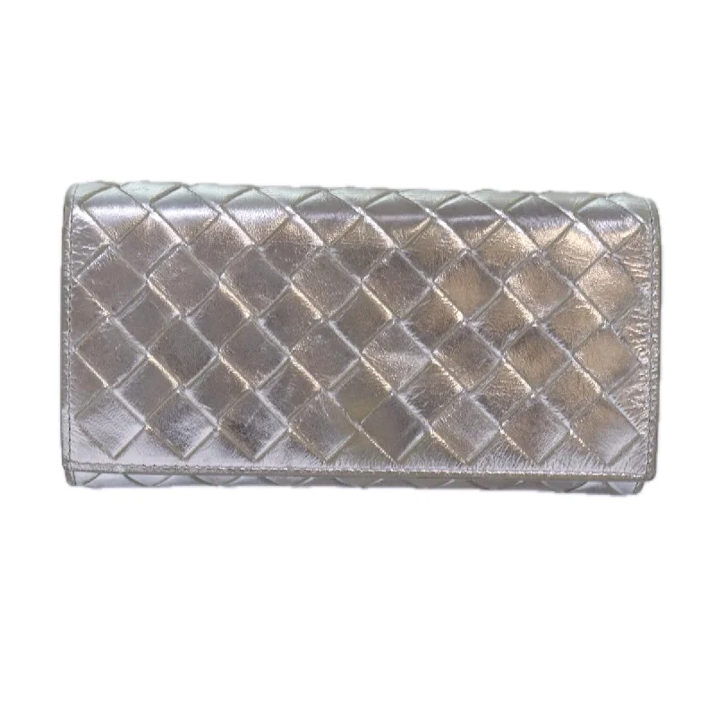 Women's money clip with a detachable charm​Bottega Veneta  Leather Wallet  (Pre-Owned)