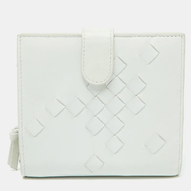 Women's money clip with a tassel for added flair​Bottega Veneta Off White Intrecciato Leather Compact Wallet