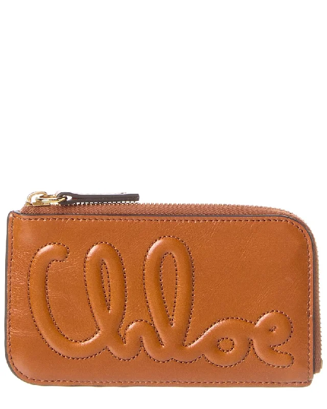 Women's money clip with a magnetic closure​Chloe Logo Leather Card Case
