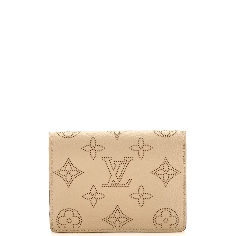 Women's money clip with a swarovski crystal accent​Clea Wallet Mahina Leather