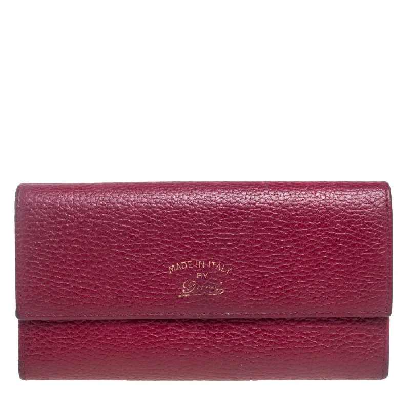 Women's money clip in gold - tone metalGucci Burgundy Leather Swing Continental Wallet.. Women's money clip in gold - tone metalGucci Burgundy Leather Swing Continental Wallet..