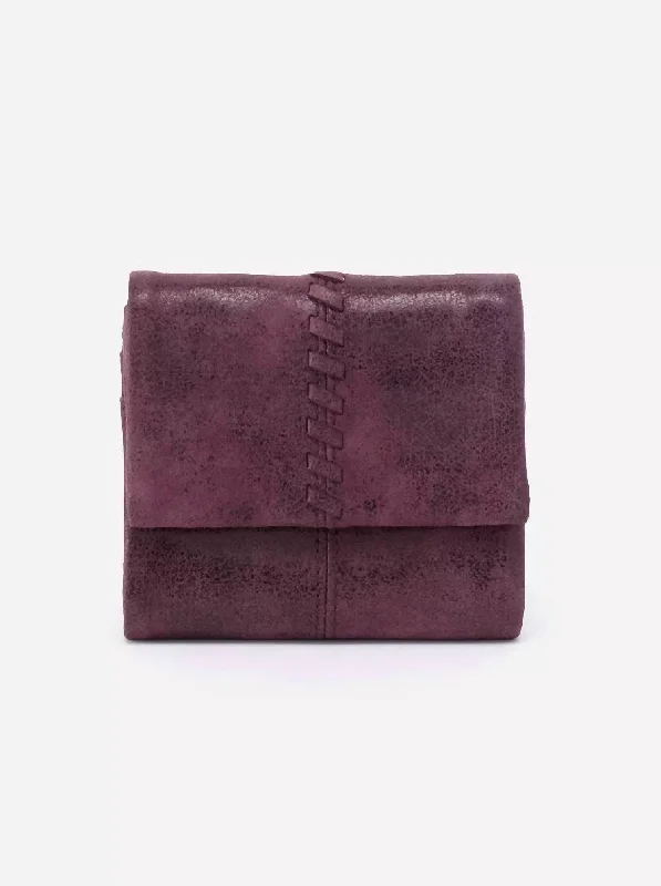 Women's money clip for a sporty - chic outfit​Keen Mini Trifold Wallet In Plum