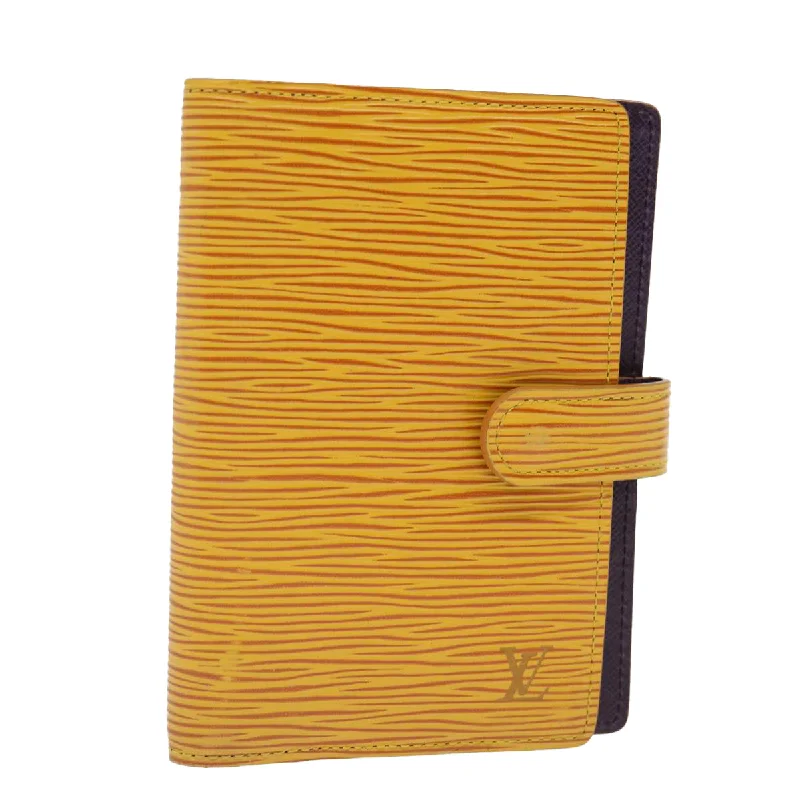 Women's money clip for a sporty - chic outfit​Louis Vuitton Agenda Cover  Leather Wallet  (Pre-Owned)