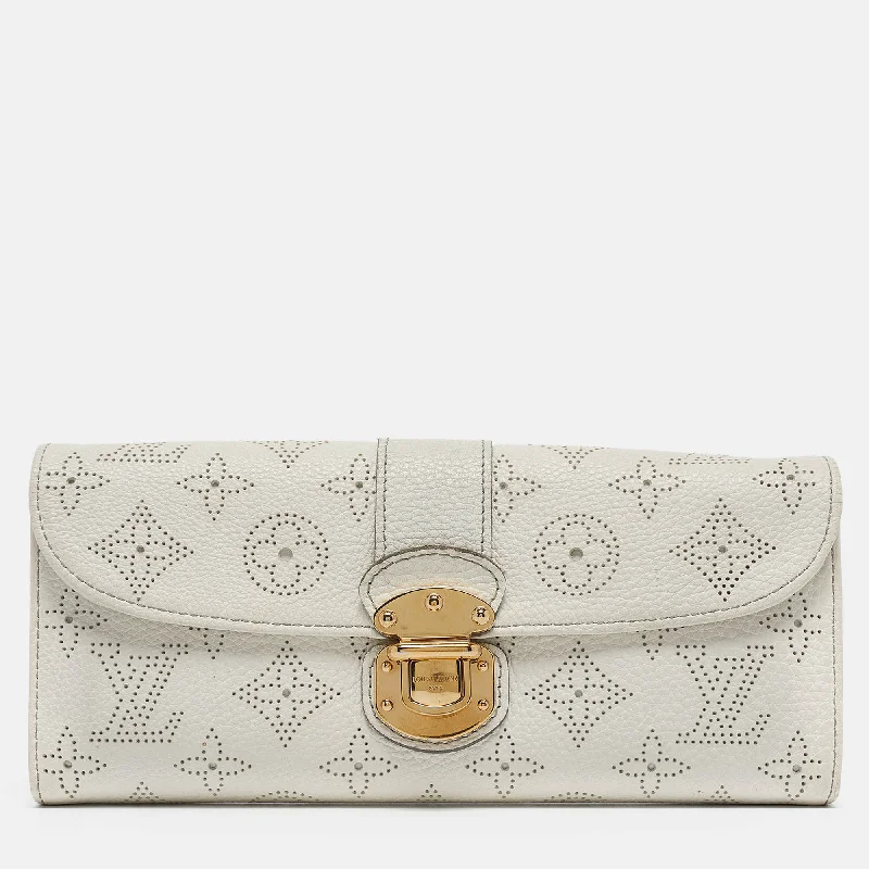 Women's money clip made of genuine crocodile leather​Louis Vuitton White Monogram Mahina Leather Amelia Wallet