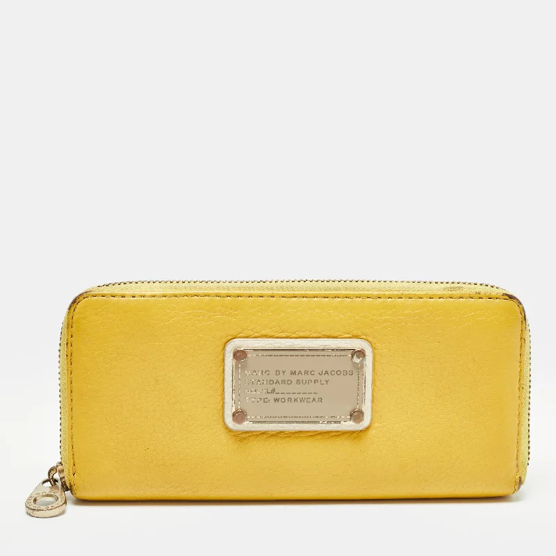 Soft - touch women's money clip for a comfortable grip​Marc By Marc Jacobs Yellow Leather Classic Q Zip Around Wallet