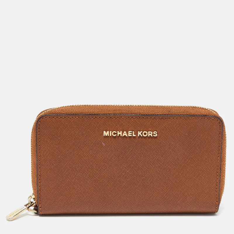 Women's money clip in a trendy geometric shape​Michael Kors Brown Leather Logo Zip Around Wallet