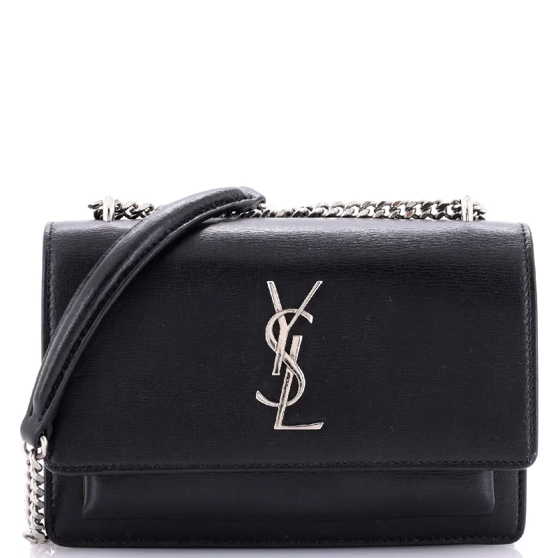 Women's money clip for a DIY - inspired styleSunset Chain Wallet Leather