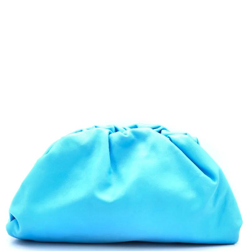 Waterproof women's money clip for beach outings​The Pouch Leather