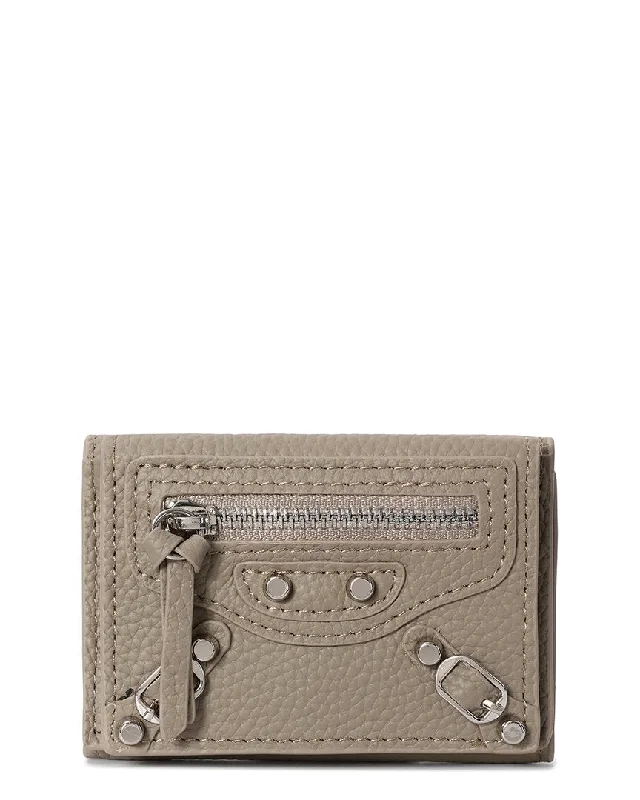 Women's money clip in a pastel color paletteTiffany & Fred Paris Top-Grain Leather Wallet Women's money clip in a pastel color paletteTiffany & Fred Paris Top-Grain Leather Wallet