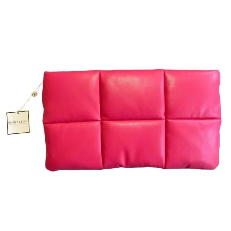 Women's money clip with a leather - wrapped metal coreWomen's Robin Zip Pouch Bag In Bubblegum Women's money clip with a leather - wrapped metal coreWomen's Robin Zip Pouch Bag In Bubblegum