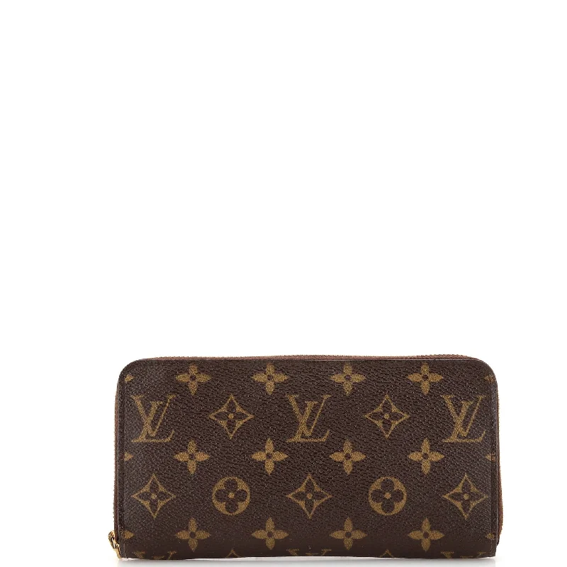 Women's money clip with a mirror on the back​Zippy Wallet Monogram Canvas