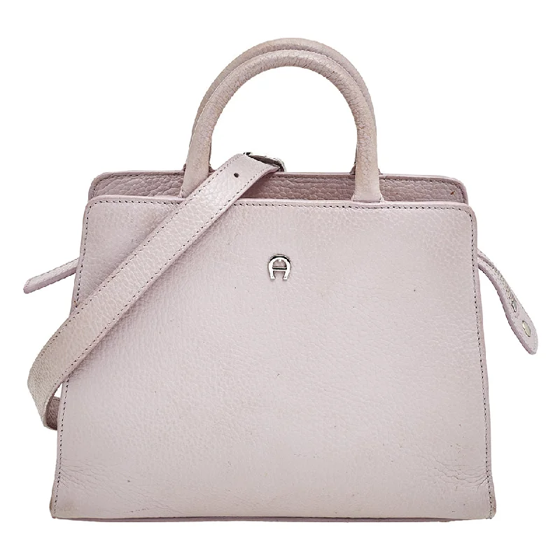 Tote Bag with Adjustable Shoulder Strap in Olive Green for Comfortable CarryingAigner Lilac Leather Tote Tote Bag with Adjustable Shoulder Strap in Olive Green for Comfortable CarryingAigner Lilac Leather Tote