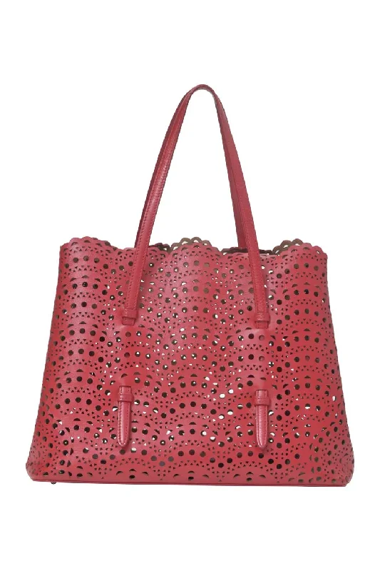 Small Vegan Leather Tote Bag in Blush Pink with Gold - Tone Hardware for a Feminine and Stylish Accessory[WB7166] Alaïa | Tote Bag