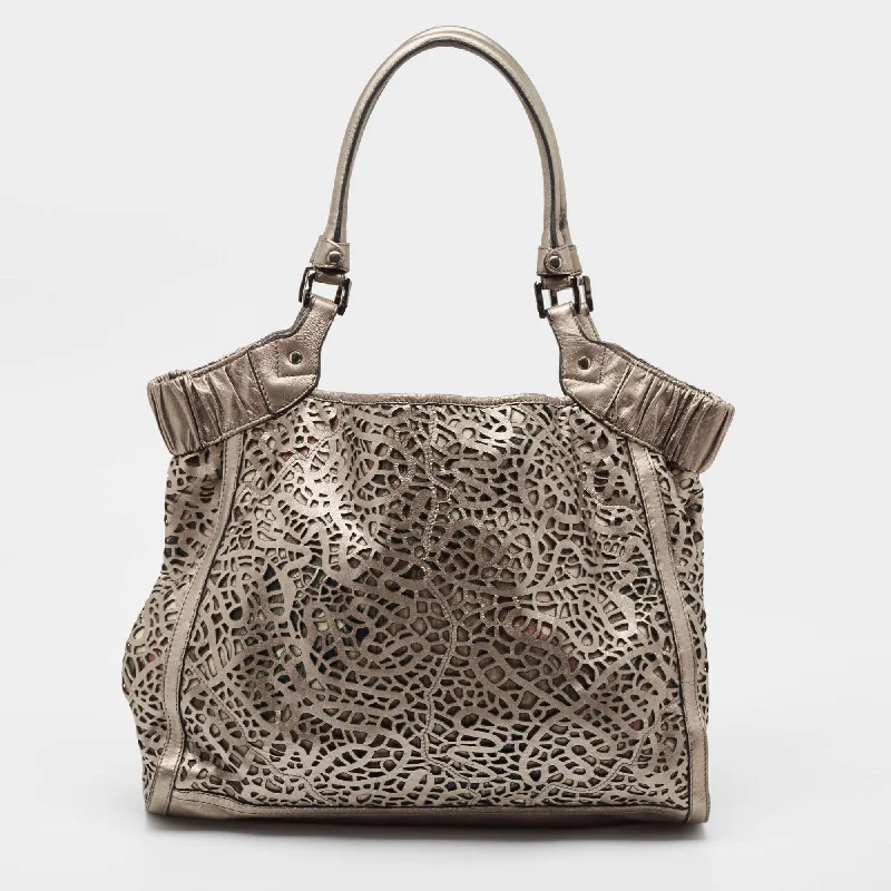 Embroidered Tote Bag in Beige with Floral Motifs for a Boho - Chic VibeBurberry Metallic Laser Cut Leather And Pvc Tote Embroidered Tote Bag in Beige with Floral Motifs for a Boho - Chic VibeBurberry Metallic Laser Cut Leather And Pvc Tote