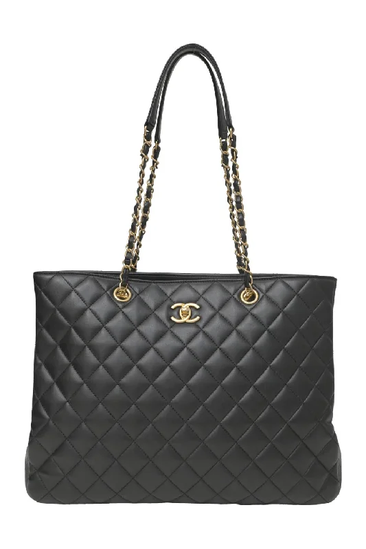 Waterproof Tote Bag in Yellow for Outdoor Activities in Wet Weather[WB6710] Chanel | Tote Bag