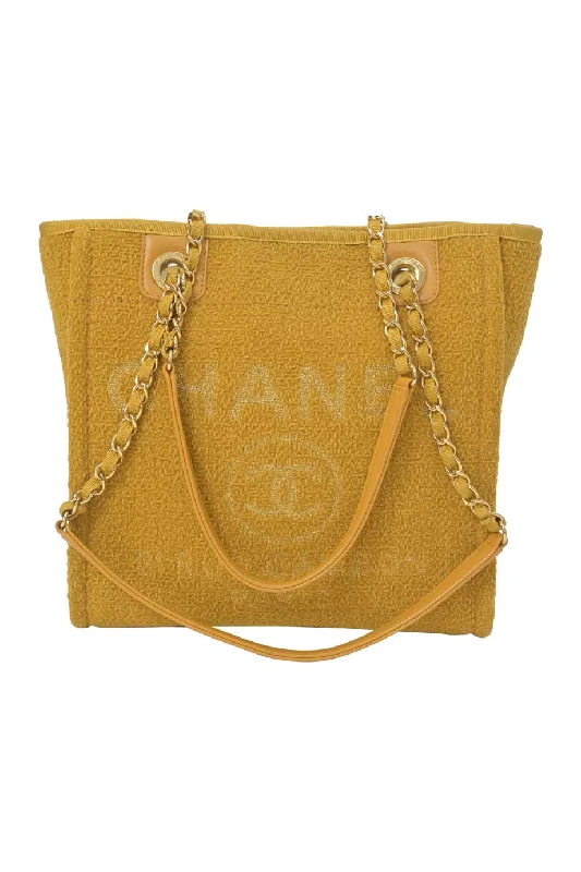 Patchwork Tote Bag in Denim with Vintage - Inspired Designs for a Retro Appeal[WB7198] Chanel | Tote Bag