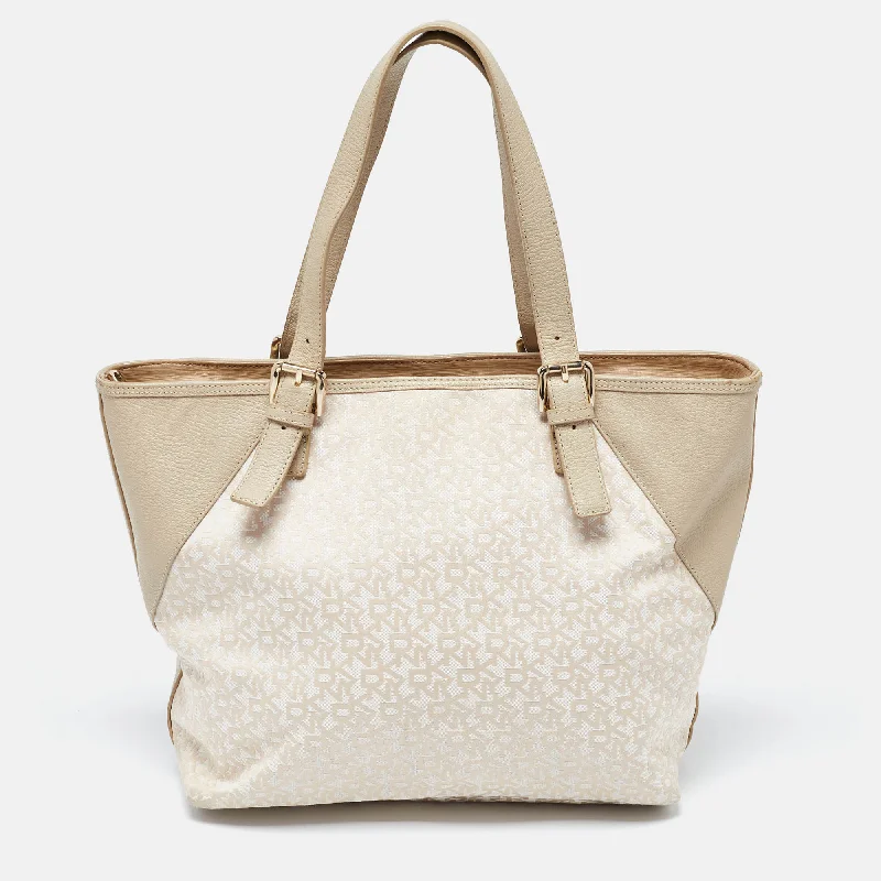Quilted Tote Bag in Cream with Silver Hardware for a Classic and Sophisticated StyleDkny Cream/beige Monogram Canvas And Leather Zip Tote