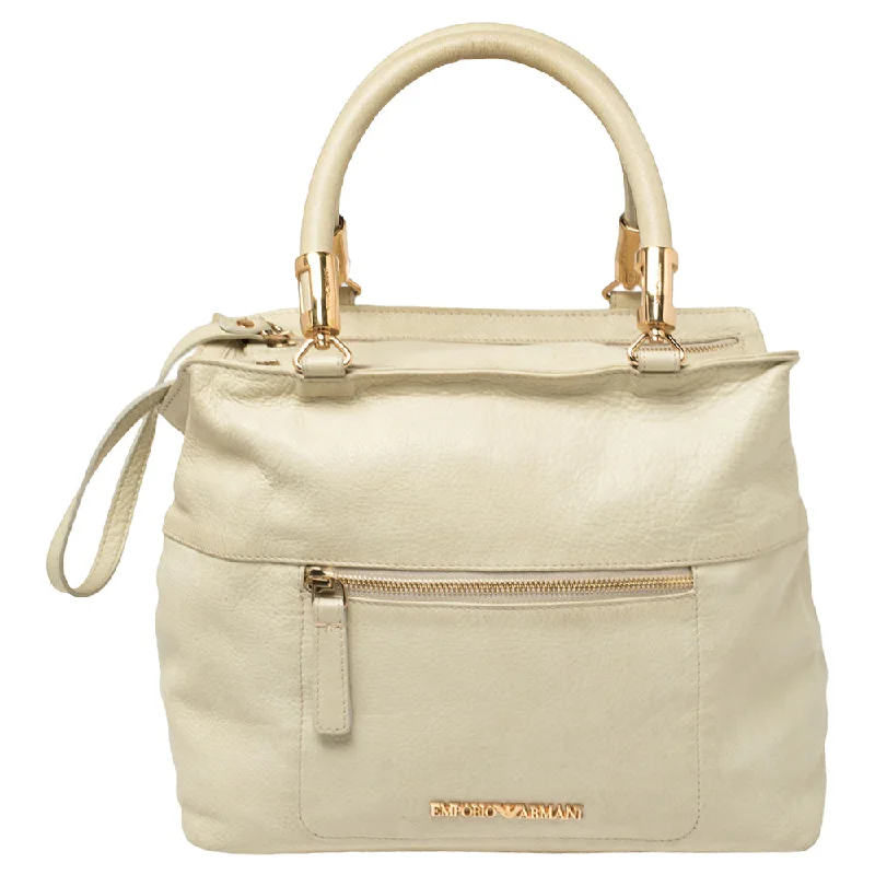 Quilted Tote Bag in Cream with Silver Hardware for a Classic and Sophisticated StyleEmporio Armani Pale Leather Double Zip Tote
