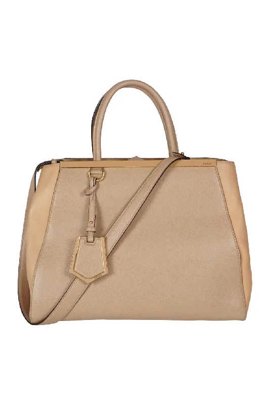 Waterproof Tote Bag in Yellow for Outdoor Activities in Wet Weather[WB3908] Fendi | Tote Bag