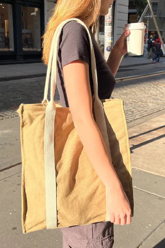 Geometric - Printed Tote Bag in Multicolor for a Contemporary and Trendy OutfitTote Bag Geometric - Printed Tote Bag in Multicolor for a Contemporary and Trendy OutfitTote Bag