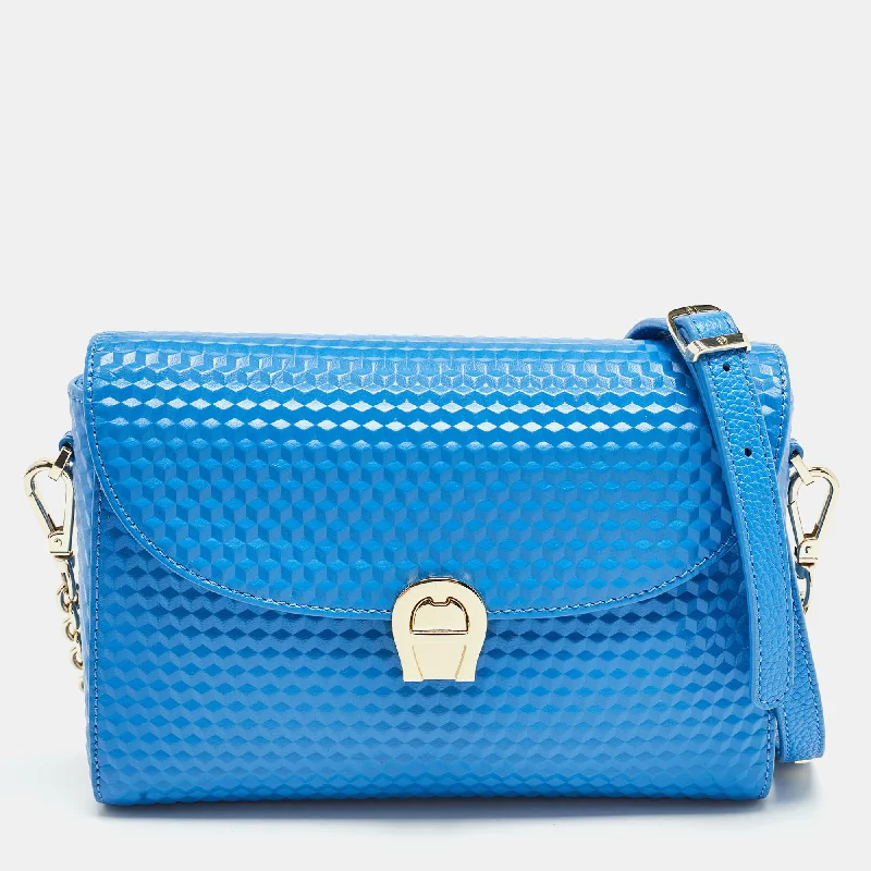 Women's Shoulder Bag with Faux Fur Strap in White for Winter StyleAigner Blue Textured Leather Genoveva Shoulder Bag
