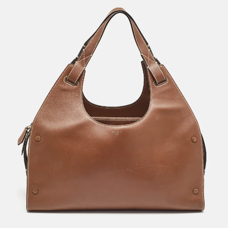 Quilted Shoulder Bag in Cream for a Classic and Elegant LookBally Brown Leather Ahres Shoulder Bag Quilted Shoulder Bag in Cream for a Classic and Elegant LookBally Brown Leather Ahres Shoulder Bag
