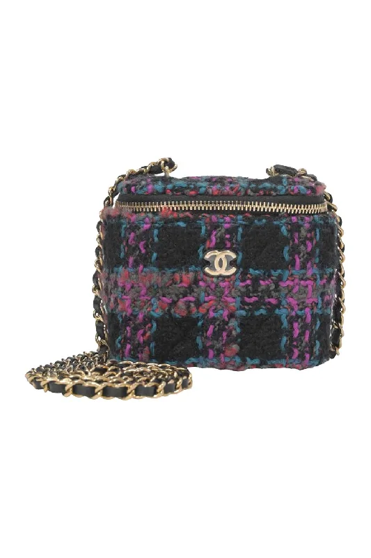 Quilted Shoulder Bag in Cream for a Classic and Elegant Look[WB7066] Chanel | Cross-Body Bag