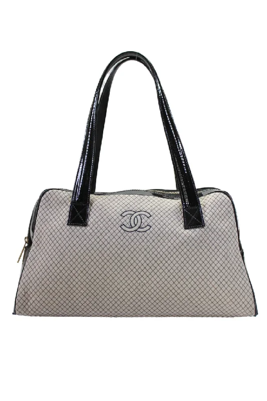 Shoulder Bag with Geometric Pattern in Multicolor for a Contemporary StyleChanel Womens Zip Top Patent Leather Trim CC Cotton Shoulder Handbag White Black