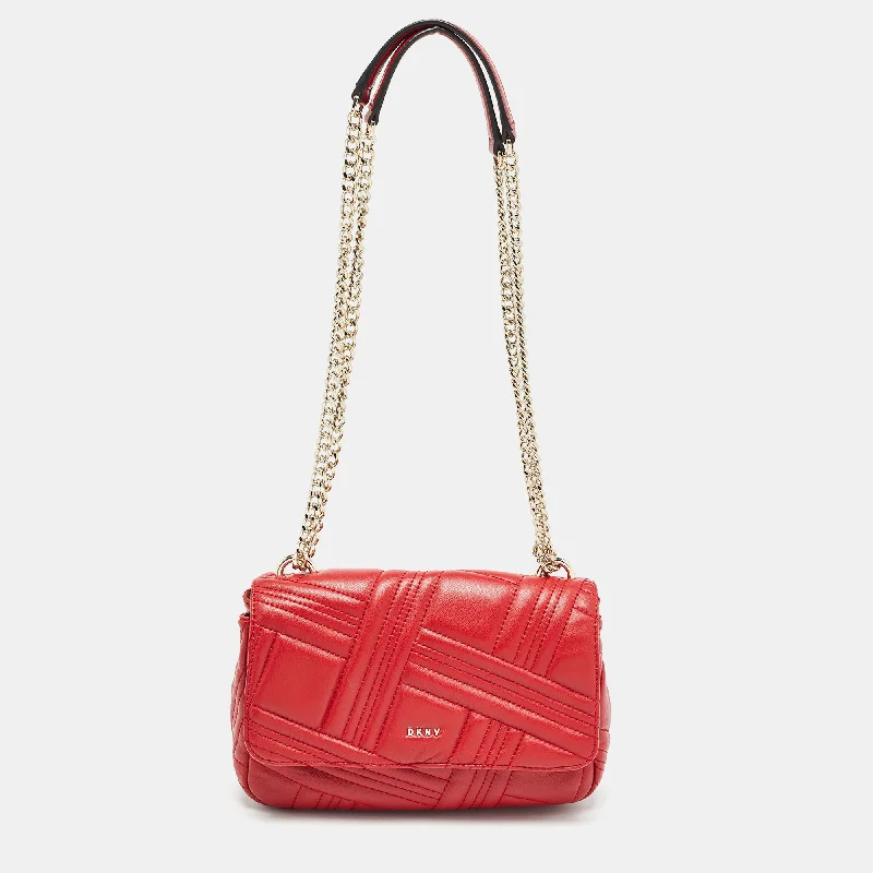 Shoulder Bag with Chain Strap in Silver for a Trendy AppearanceDkny Red Quilted Leather Allen Flap Shoulder Bag Shoulder Bag with Chain Strap in Silver for a Trendy AppearanceDkny Red Quilted Leather Allen Flap Shoulder Bag