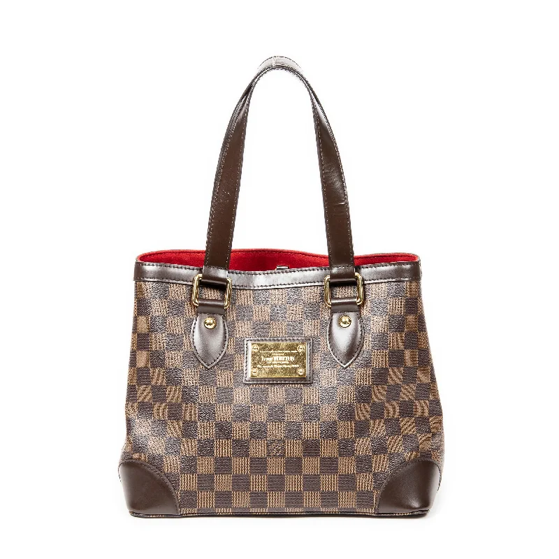 Women's Shoulder Bag with Faux Fur Strap in White for Winter StyleHampstead PM