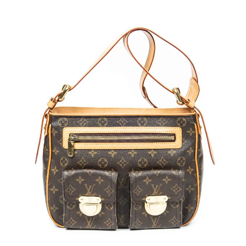 Women's Shoulder Bag with Fringe Details in Brown for a Bohemian StyleHudson GM