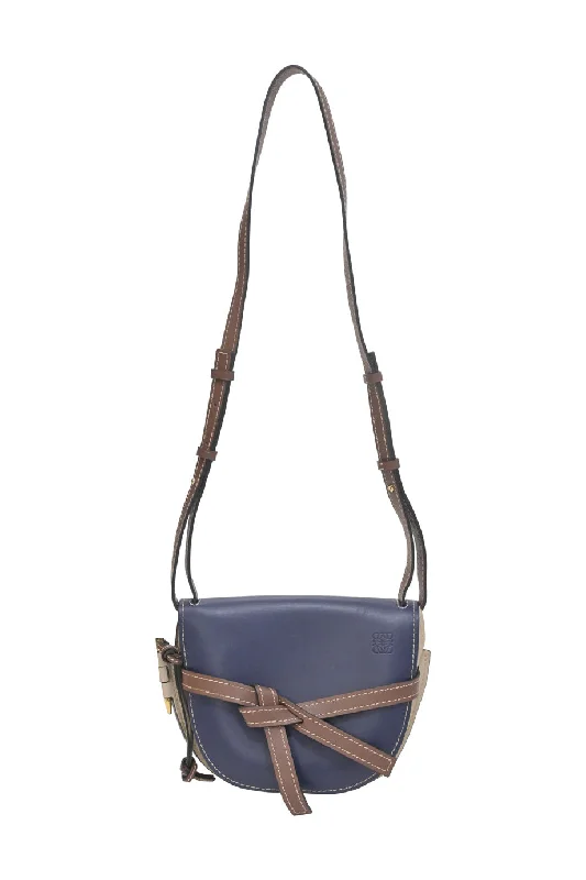 Embroidered Denim Shoulder Bag in Blue for a Vintage Vibe[WB6229] Loewe | Cross-Body Bag