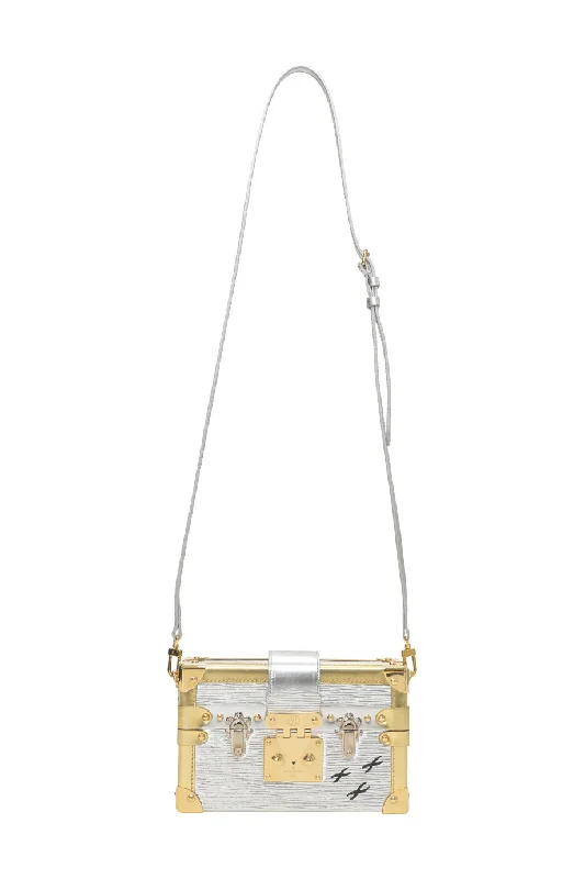 Embroidered Denim Shoulder Bag in Blue for a Vintage Vibe[WB6498] Louis Vuitton | Cross-Body Bag