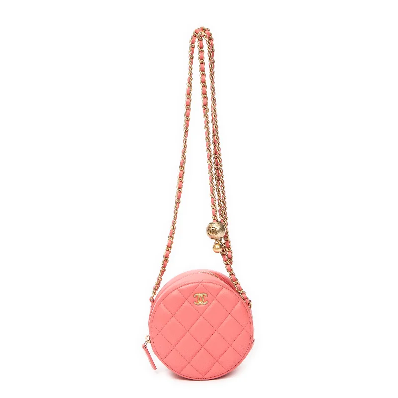 Shoulder Bag with Geometric Pattern in Multicolor for a Contemporary StylePearl Crush Round Clutch On Chain