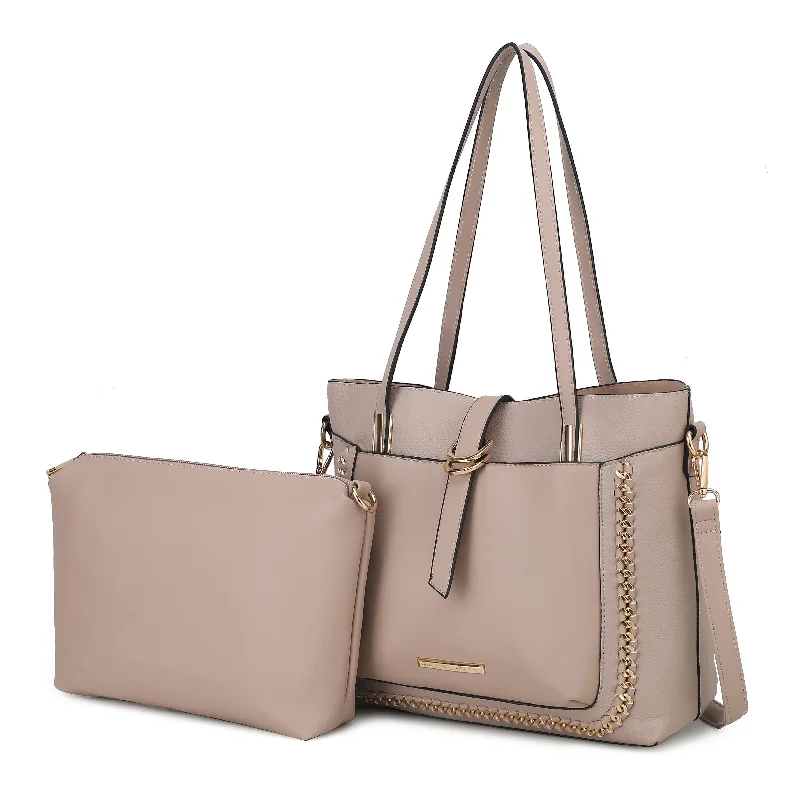 Women's Shoulder Bag with Fringe Details in Brown for a Bohemian StyleRaya Vegan Leather Women’s Shoulder Bag Pouch
