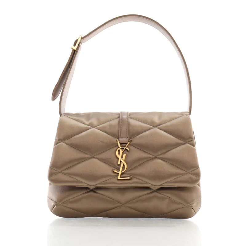Printed Silk Shoulder Bag in Red for a Pop of ColorSaint Laurent (YSL) Quilted Le 5 A 7