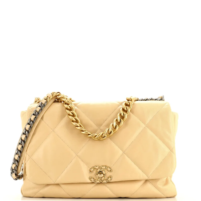 Women's Small Leather Crossbody Bag in Black with Gold Hardware for Evening Parties19 Flap Bag Quilted Leather Maxi Women's Small Leather Crossbody Bag in Black with Gold Hardware for Evening Parties19 Flap Bag Quilted Leather Maxi