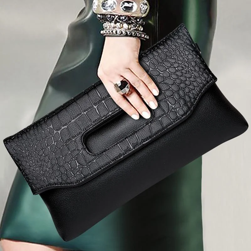 Women's Lizard - Print Clutch in Brown for a Chic LookCE - 2021 CLUTCHES BAGS FOR WOMEN CS020 Women's Lizard - Print Clutch in Brown for a Chic LookCE - 2021 CLUTCHES BAGS FOR WOMEN CS020