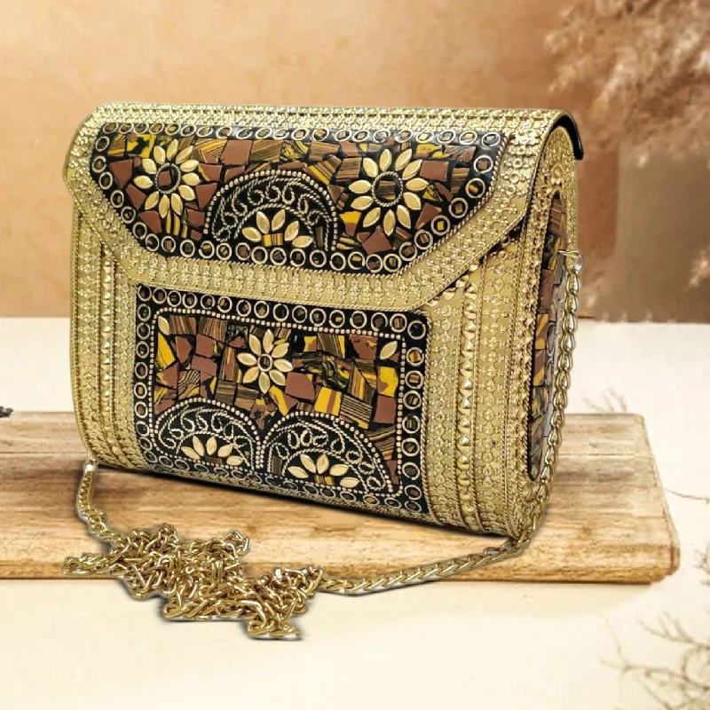 Women's Metallic Leather Clutch in Rose Gold for Valentine's DateBohemia-Style Clutch | Gold Colour Women's Metallic Leather Clutch in Rose Gold for Valentine's DateBohemia-Style Clutch | Gold Colour