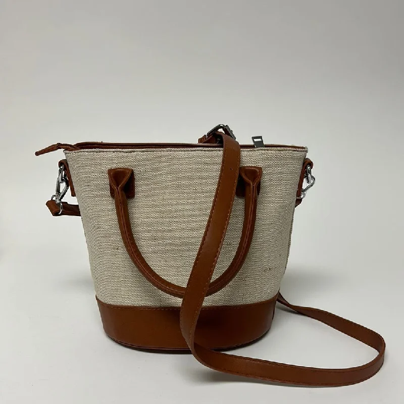 Women's Crossbody Bag with Zippered Pocket on the Back in Red for SecurityBGT81953 Bucket Crossbody Bag
