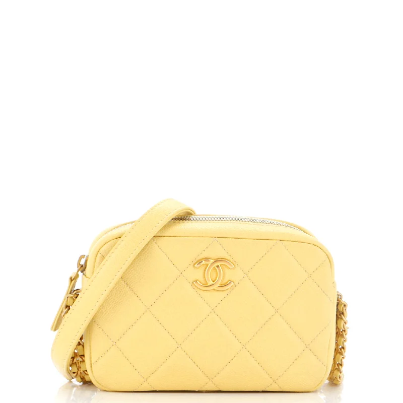 Women's Small Leather Crossbody Bag in Black with Gold Hardware for Evening PartiesChain Melody Camera Bag Quilted Caviar Small Women's Small Leather Crossbody Bag in Black with Gold Hardware for Evening PartiesChain Melody Camera Bag Quilted Caviar Small