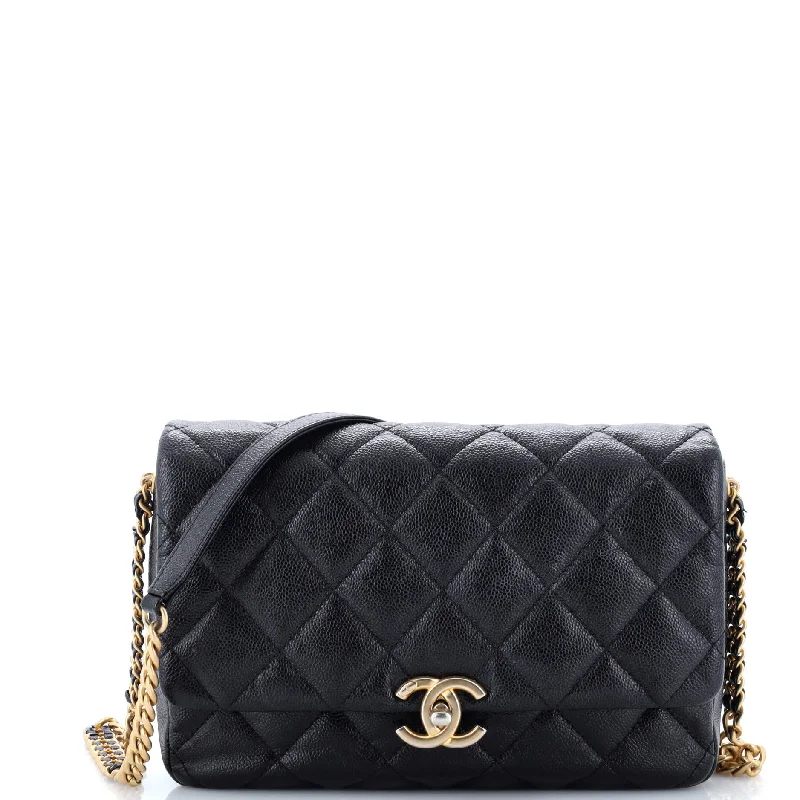 Quilted Leather Crossbody Bag in Cream for a Classic and Elegant AppearanceChain Melody Flap Bag Quilted Caviar Medium