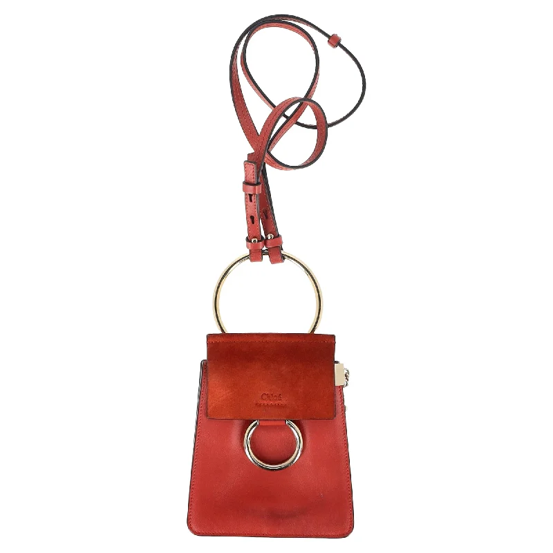Straw Crossbody Bag in Natural Color for Beach Vacations and Summer DaysChloé Mini Faye Crossbody Bag in Red Leather and Suede Straw Crossbody Bag in Natural Color for Beach Vacations and Summer DaysChloé Mini Faye Crossbody Bag in Red Leather and Suede