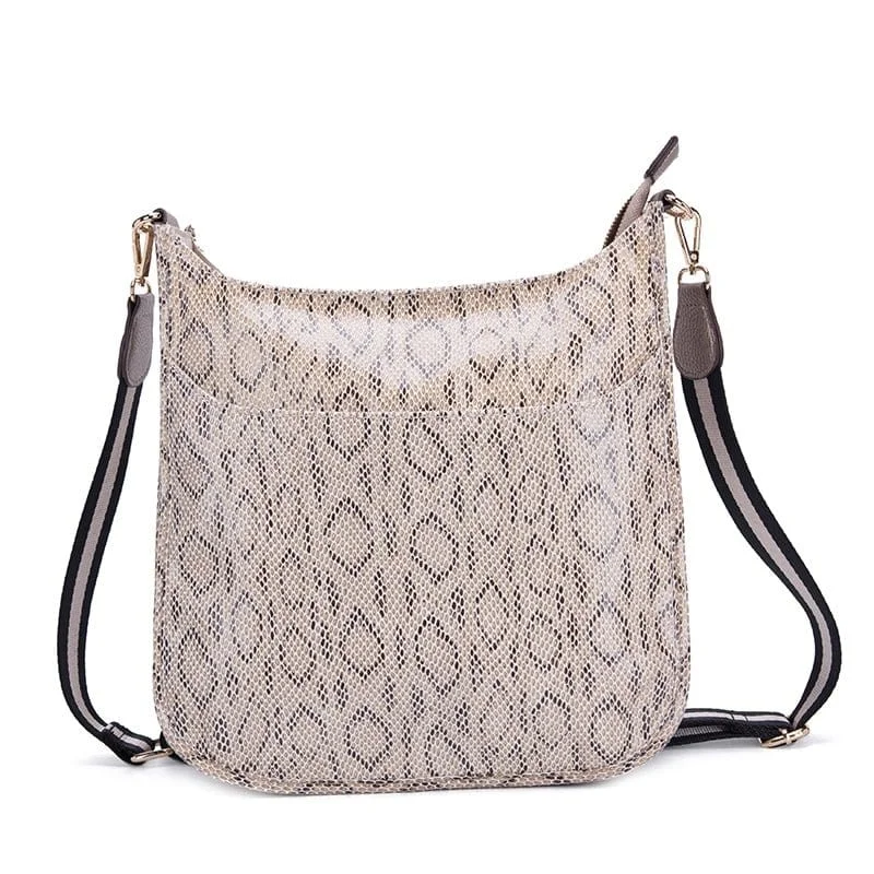 Straw Crossbody Bag in Natural Color for Beach Vacations and Summer DaysK2019929 Crossbody Messenger Bag